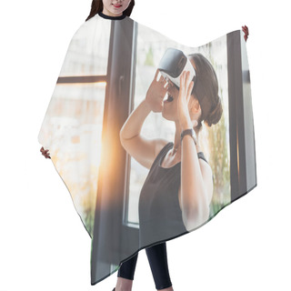 Personality  Businesswoman With Virtual Reality Glasses Hair Cutting Cape