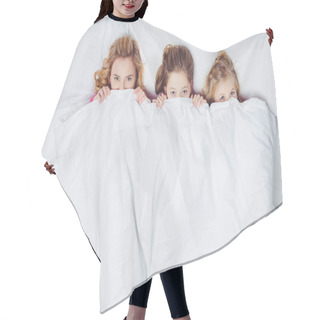 Personality  Top View Of Mother And Daughters Hiding Under Blanket In Bed Hair Cutting Cape