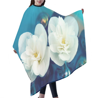 Personality  Delicate White Jasmine Flowers On Water Hair Cutting Cape
