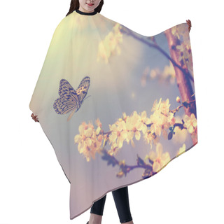 Personality  Vintage Butterfly With Flowers Hair Cutting Cape
