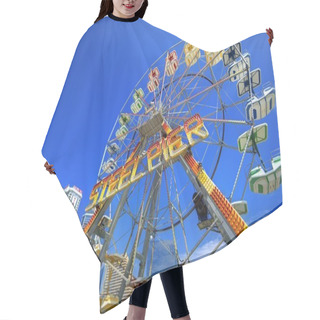 Personality  Steel Pier Hair Cutting Cape