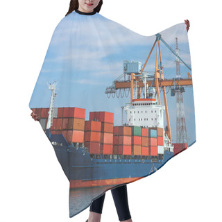 Personality  Docked Container Ship Hair Cutting Cape
