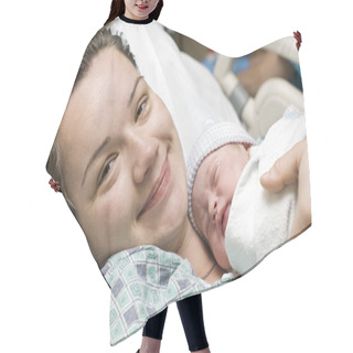 Personality  Happy Mother With Newborn Baby Hair Cutting Cape