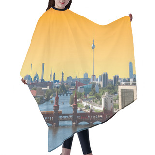 Personality  Berlin Skyline Sunset Hair Cutting Cape