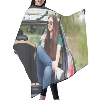 Personality  Young Woman On A Road Trip Hair Cutting Cape