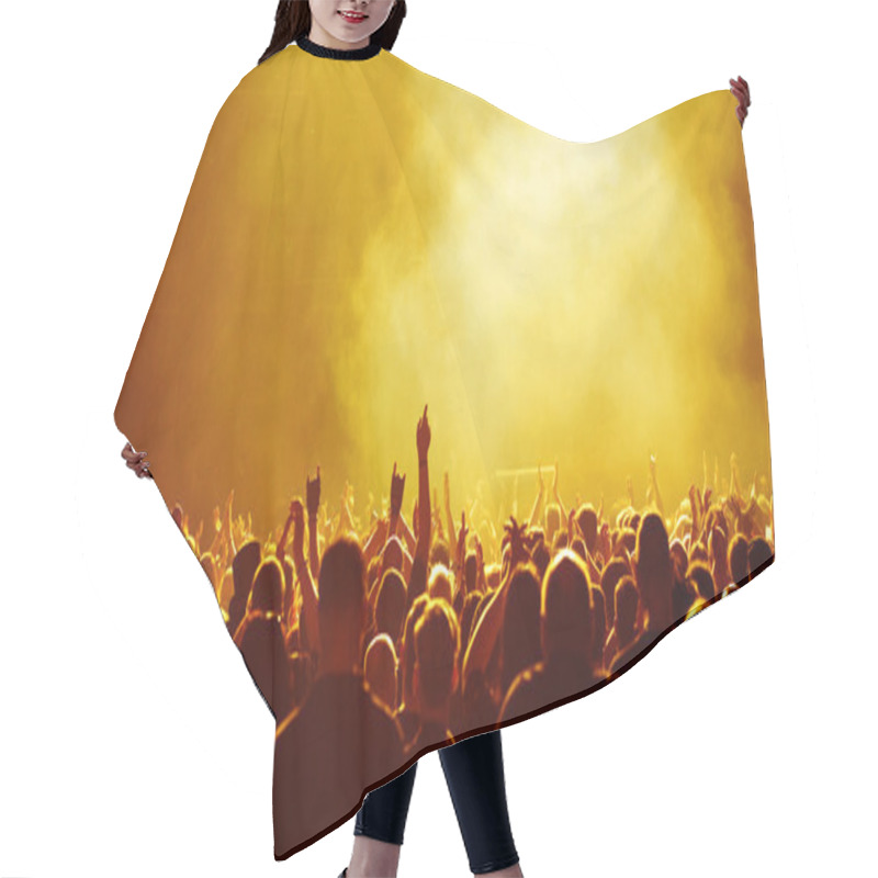 Personality  Yellow Concert Crowd hair cutting cape