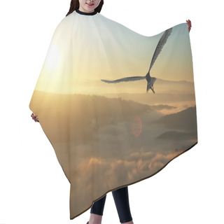 Personality  Eagle Hair Cutting Cape