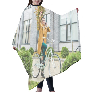 Personality  Woman Talking On Smartphone While Riding Bicycle Hair Cutting Cape