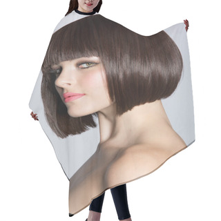 Personality  Woman With Short Brown Hair Hair Cutting Cape