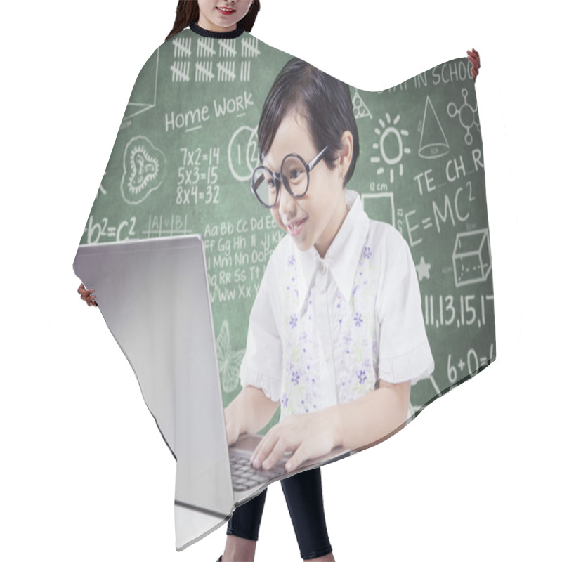 Personality  Clever Student Uses Laptop In Classroom Hair Cutting Cape
