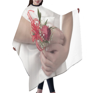 Personality  A Lady With Wrist Corsage Hair Cutting Cape