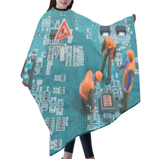 Personality  Miniature Engineers Fixing Error On Chip Of Motherboard Hair Cutting Cape