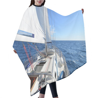 Personality  Sailing Yacht Hair Cutting Cape