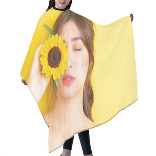 Personality  Beautiful Asian Woman Holding And Posing With Sunflower On Yellow Background Hair Cutting Cape