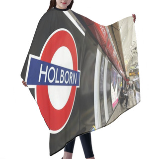 Personality  Holborn Transport For London Roundel Sign On Tube Platform Hair Cutting Cape