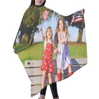 Personality  Little Girls Waving American Flag Hair Cutting Cape