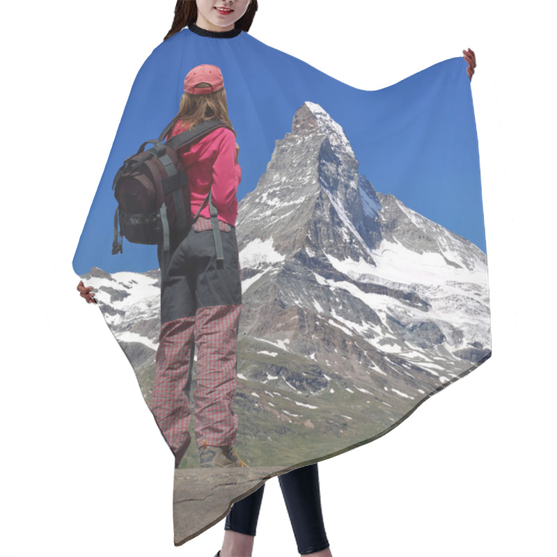 Personality  Girl Looking At The Beautiful Mount Matterhorn Hair Cutting Cape