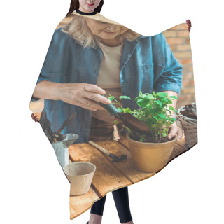 Personality  Retired Woman In Straw Hat Holding Shovel Near Flowerpot With Plant Hair Cutting Cape