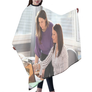 Personality  Young Woman Helping Her Colleague Hair Cutting Cape
