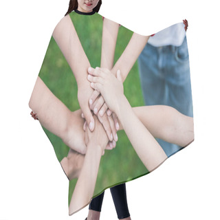 Personality  Children Stacking Hands Hair Cutting Cape