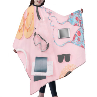Personality  Summer Vacation Concept  Hair Cutting Cape