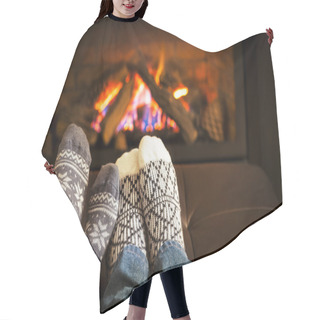 Personality  Feet Warming By Fireplace Hair Cutting Cape
