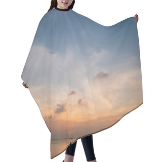 Personality  Boats Hair Cutting Cape