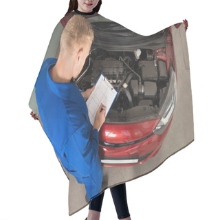 Personality  Mechanic Standing Near Car Hair Cutting Cape