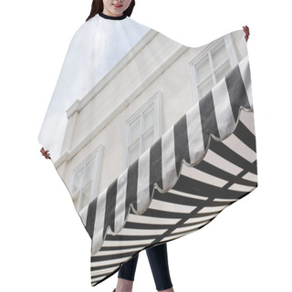 Personality  Black And White Striped Sunblinds Hair Cutting Cape