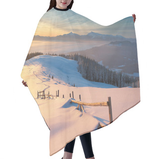 Personality  Winter Hair Cutting Cape