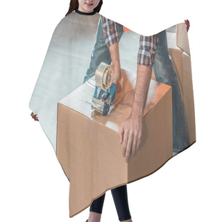 Personality  Warehouse Worker Packing Box Hair Cutting Cape