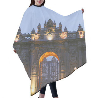 Personality  Dolmabahce Palace Hair Cutting Cape