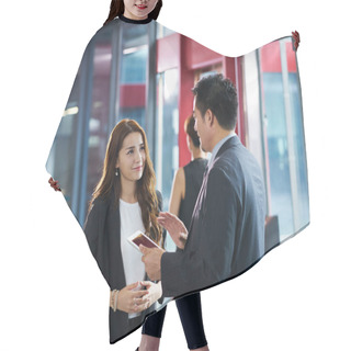 Personality  Asian Business Man And Woman Standing And Talking In Company Elevator Hall Hair Cutting Cape