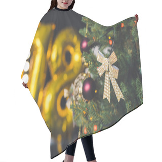 Personality  Christmas Tree Hair Cutting Cape