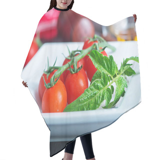 Personality  Red Tomatoes Cherry Hair Cutting Cape