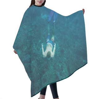 Personality  Underwater Photo Of Young Man In Flippers Diving In Ocean Alone Hair Cutting Cape