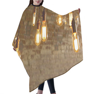 Personality  Antique Light Bulbs Hair Cutting Cape