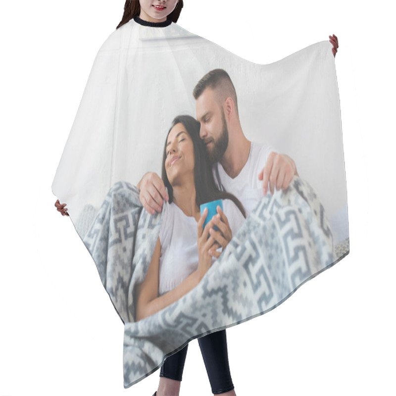 Personality  couple drinking coffee in bed hair cutting cape