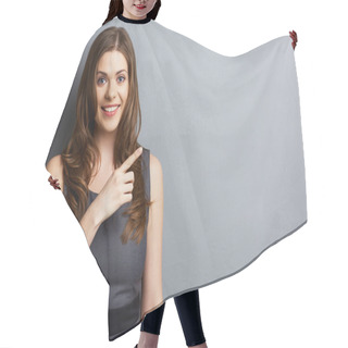 Personality  Smiling Business Woman Hair Cutting Cape