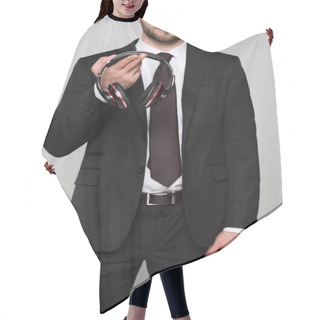 Personality  Young Businessman Holding Headphones In Hands Hair Cutting Cape