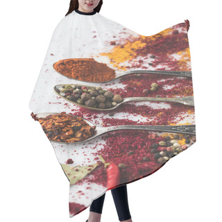 Personality  Beautiful Spices Composition Hair Cutting Cape