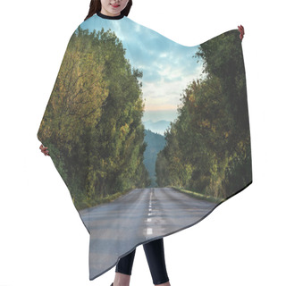 Personality  Open Road Background Hair Cutting Cape
