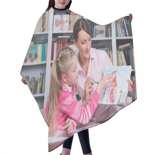 Personality  Child Psychologist With A Little Girl Hair Cutting Cape