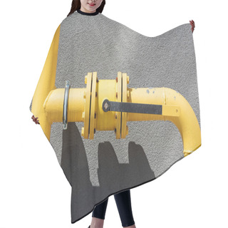 Personality  Yellow Gas Pipeline Hair Cutting Cape
