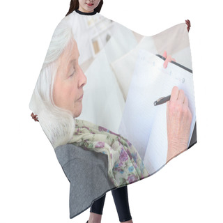 Personality  Grey-haired Lady Taking Notes With Pencil Hair Cutting Cape