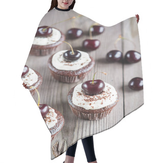 Personality  Cupcakes On Wooden Background Hair Cutting Cape
