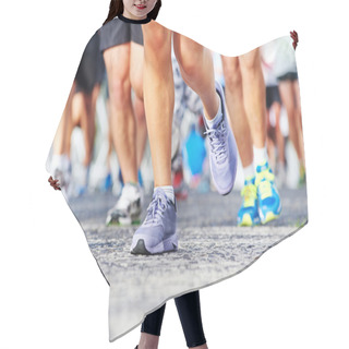 Personality  People Running Marathon Hair Cutting Cape