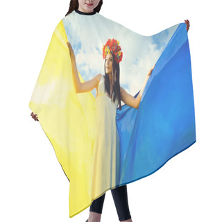Personality  Ukrainian Girl With Flag Hair Cutting Cape