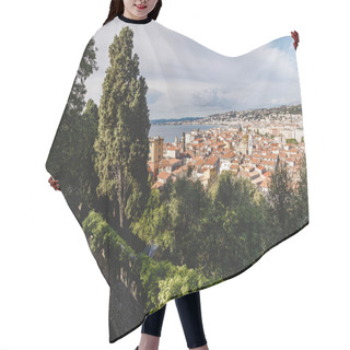 Personality  Town Hair Cutting Cape