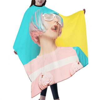 Personality  Sexy Hipster Model With Cake Creative Minimalism Sweet Vibration Hair Cutting Cape